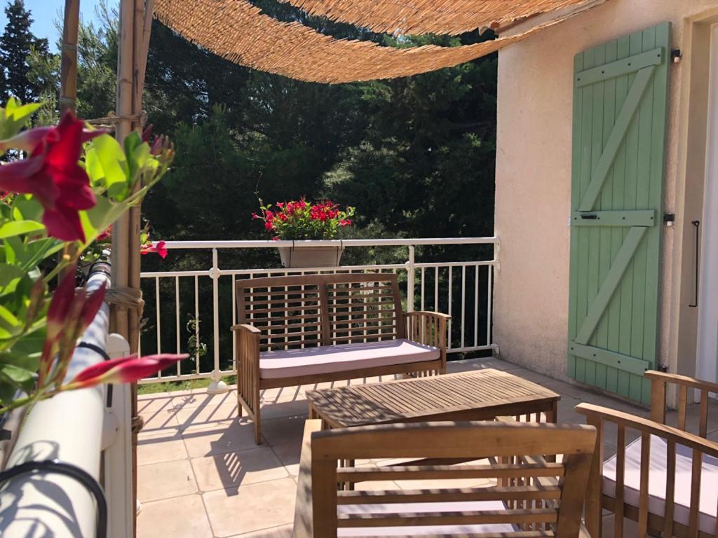 Bed and Breakfast Le Nid Des Corbieres Bizanet Exterior foto